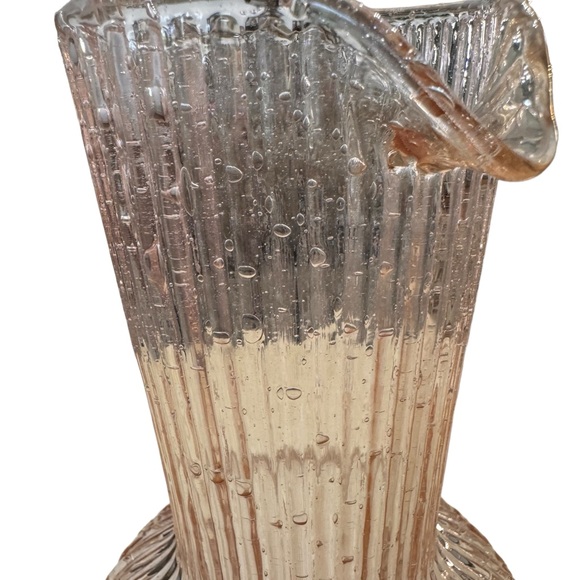 Pink ribbed bubble glass carafe - Picture 4 of 7